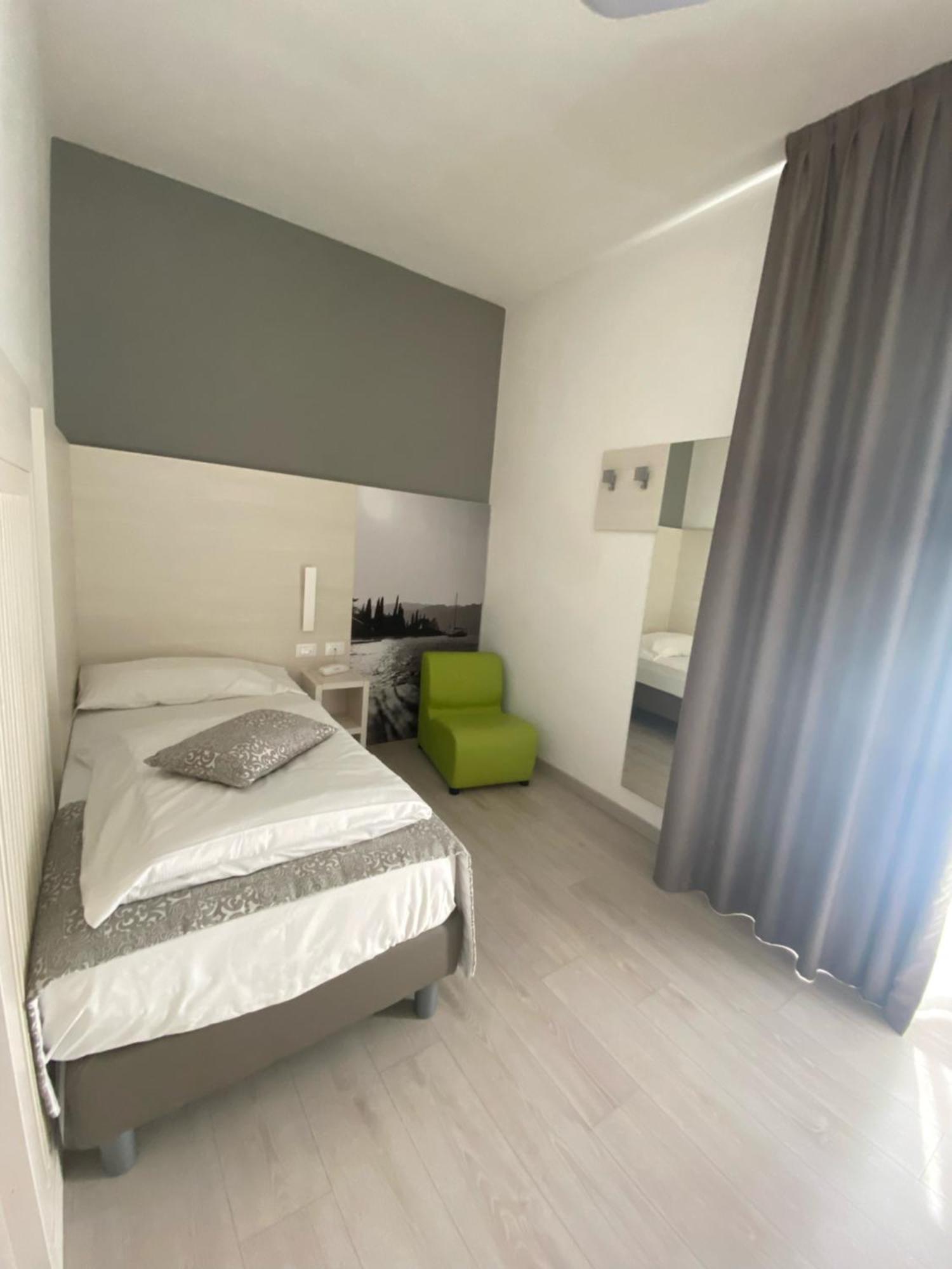 Hotel Casa Serena Malcesine Ngoại thất bức ảnh