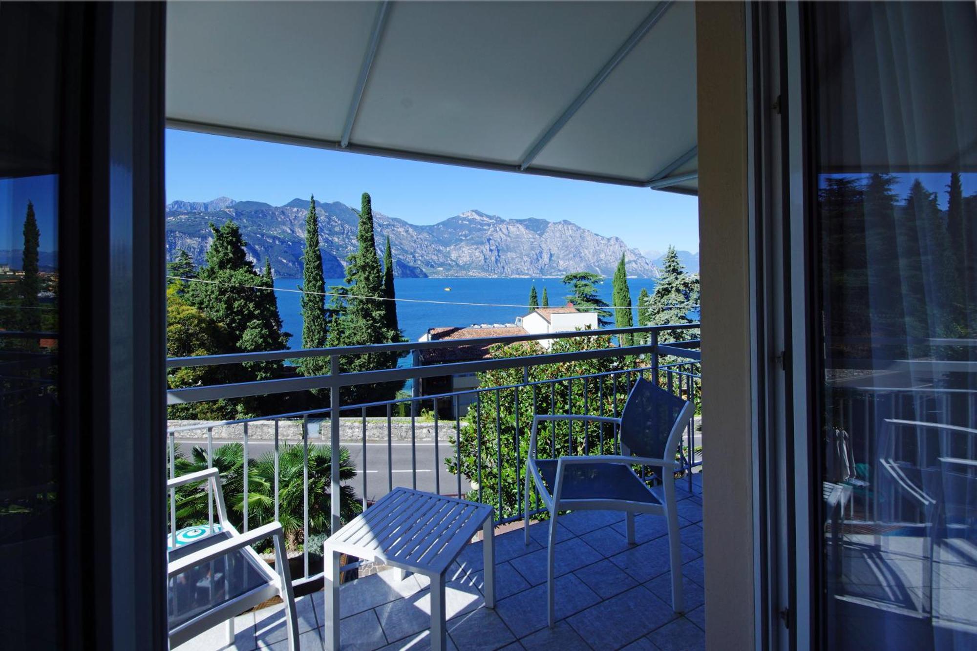 Hotel Casa Serena Malcesine Ngoại thất bức ảnh