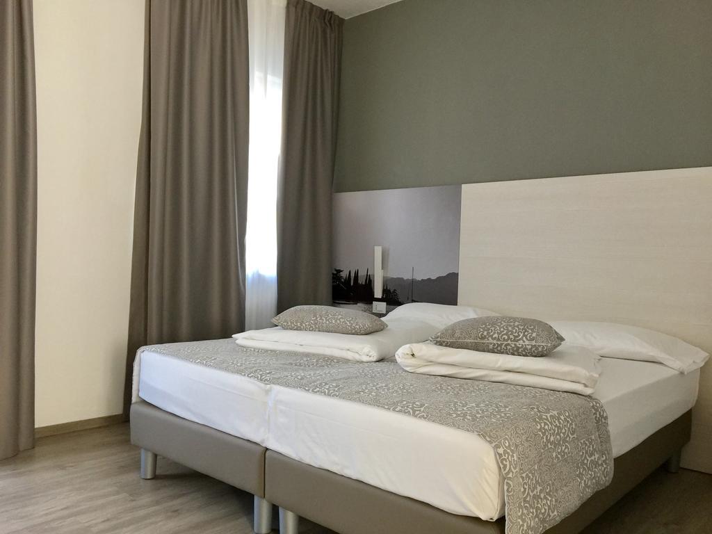 Hotel Casa Serena Malcesine Ngoại thất bức ảnh