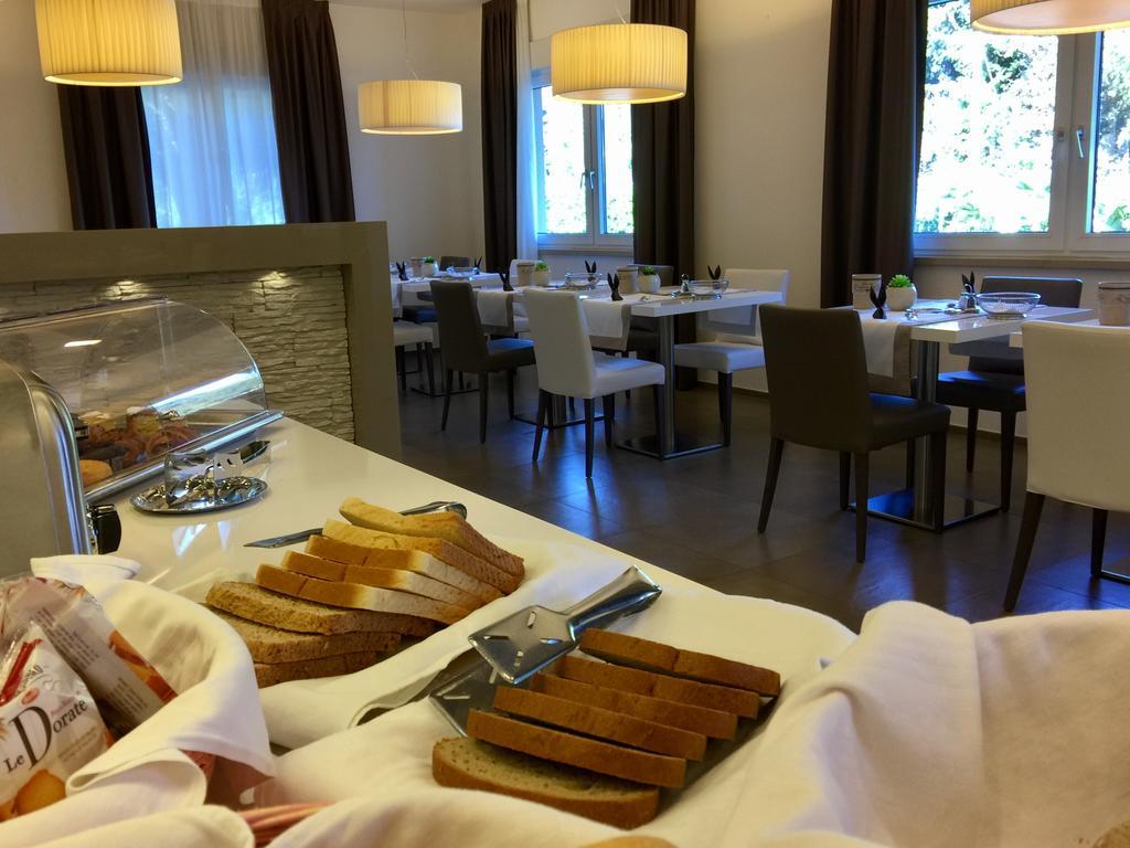 Hotel Casa Serena Malcesine Ngoại thất bức ảnh